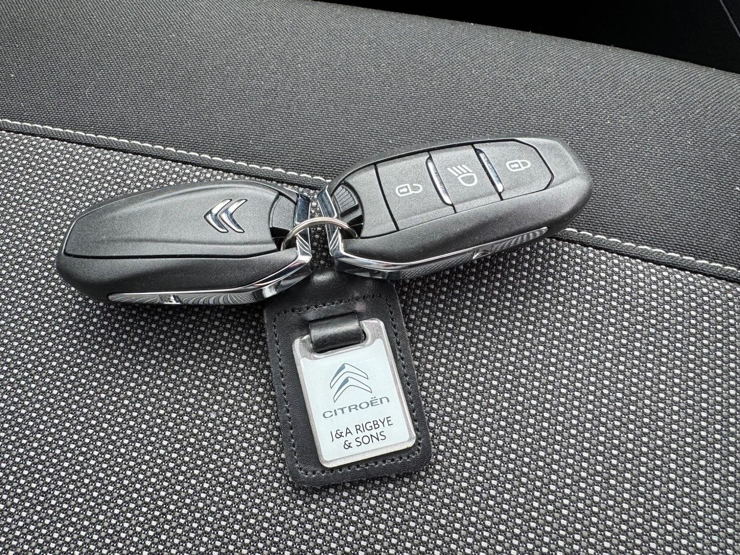 Used Citroen C3 Aircross for sale - 78058120: Photo 37