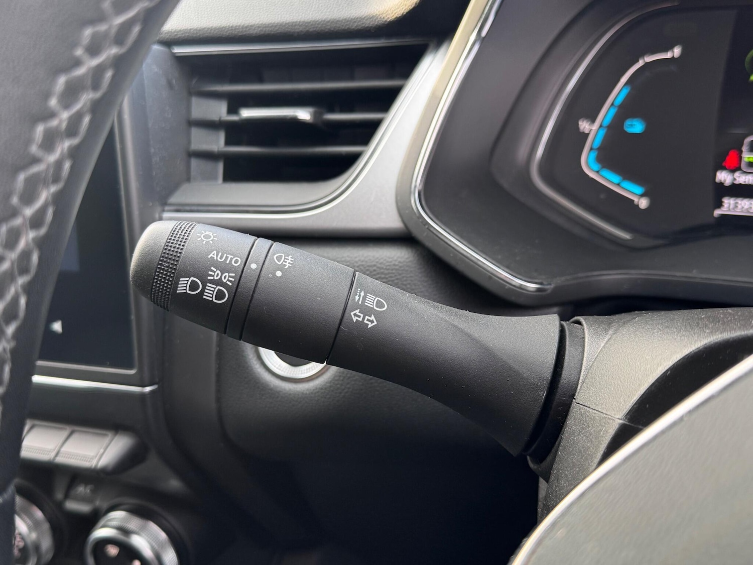 Used Renault Captur 2022 for sale - 77203185: Photo 31