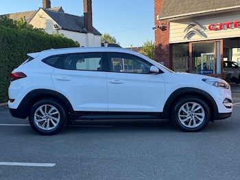 Used Hyundai TUCSON 2017 for sale - 78491765: Photo