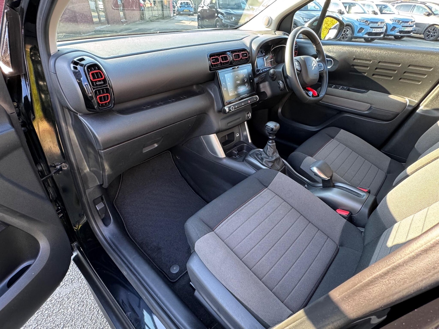 Used Citroen C3 Aircross for sale - 77769772: Photo 2