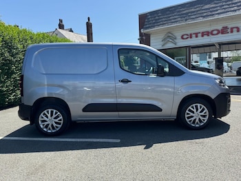 Used Citroen Berlingo 2020 for sale - 78999406: Photo