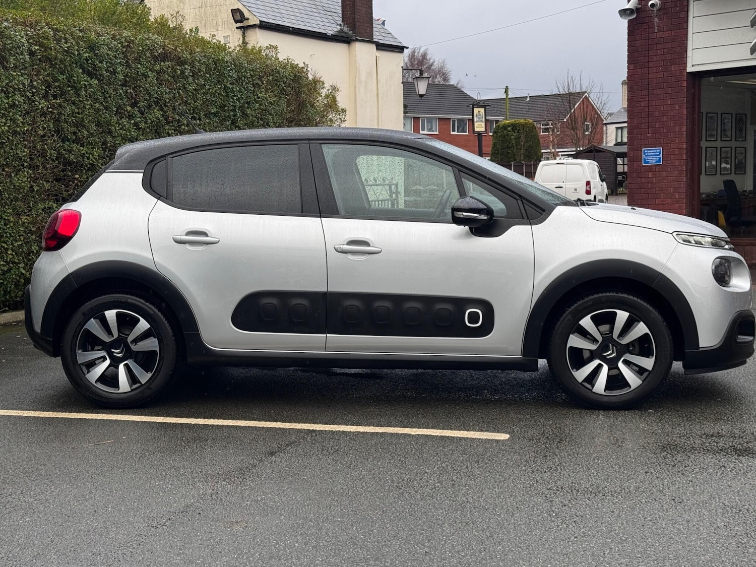 Used Citroen C3 2017 for sale - 77550181: Photo 3