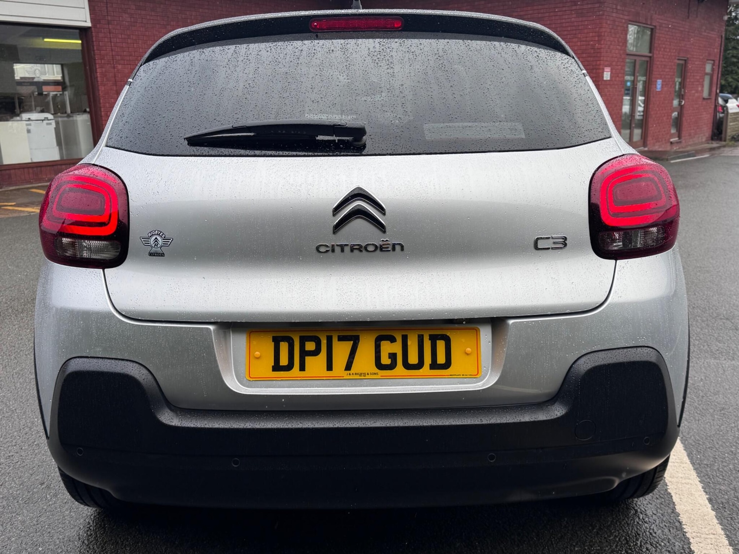 Used Citroen C3 2017 for sale - 77550181: Photo 8