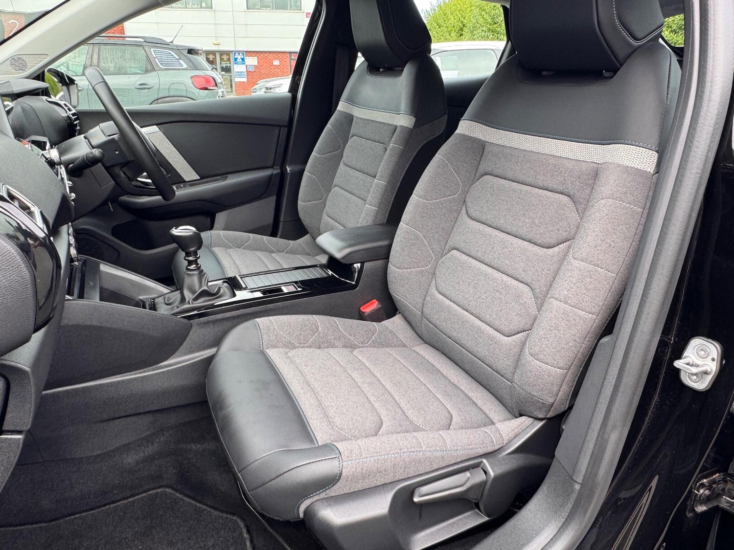 Used Citroen C4 2024 for sale - 77130779: Photo 2