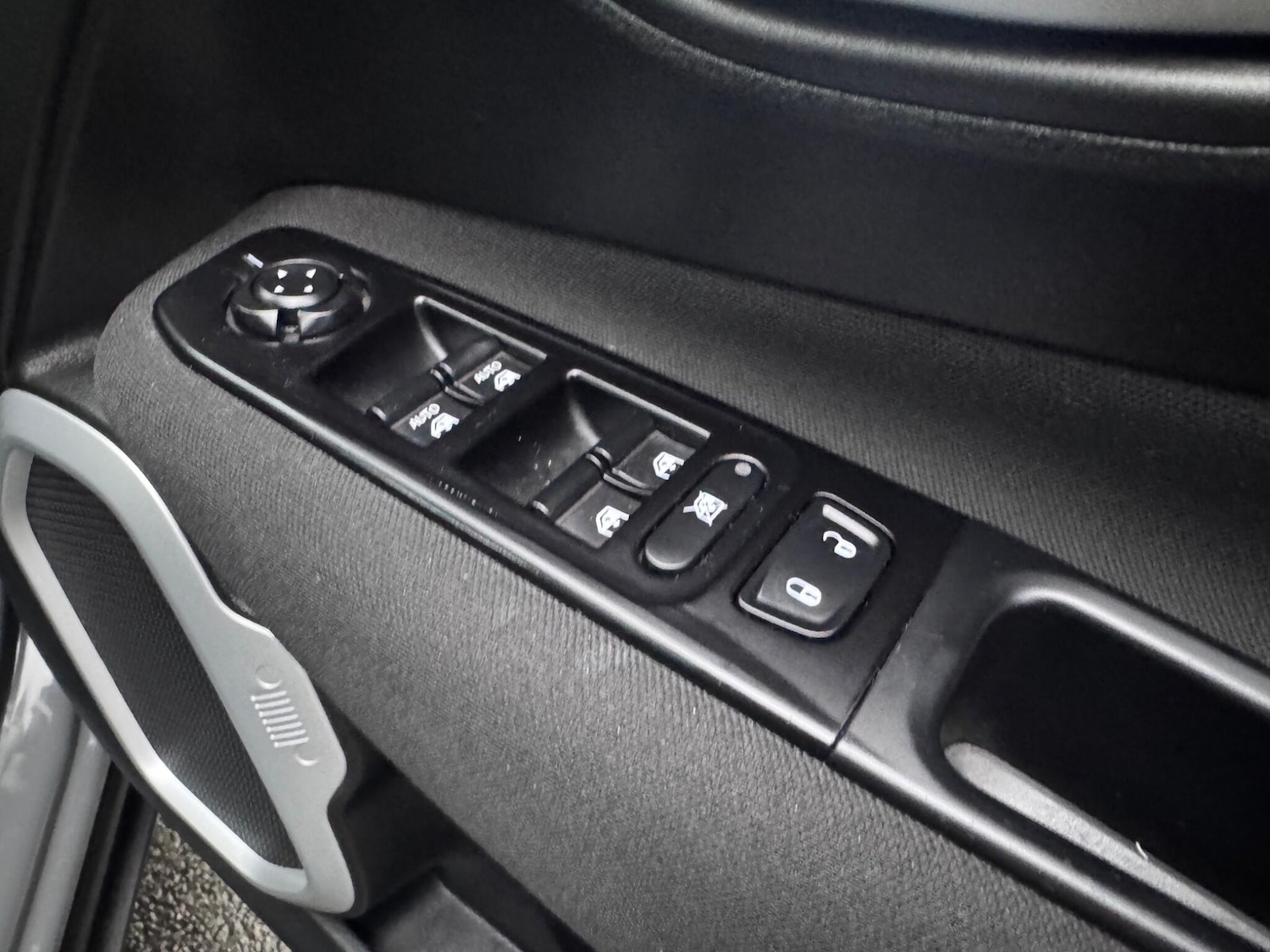 Used Jeep Renegade 2021 for sale - 77695791: Photo 25