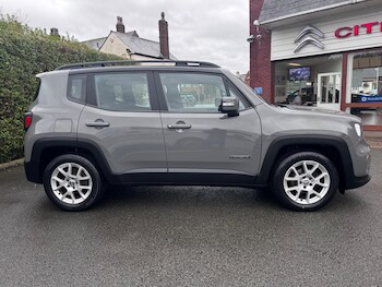 Used Jeep Renegade 2021 for sale - 77695791: Photo