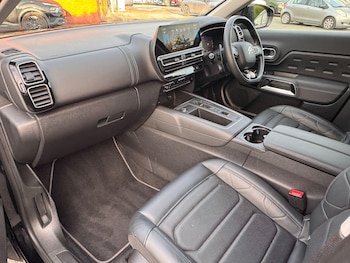 Used Citroen C5 Aircross 2024 for sale - 77633861: Photo