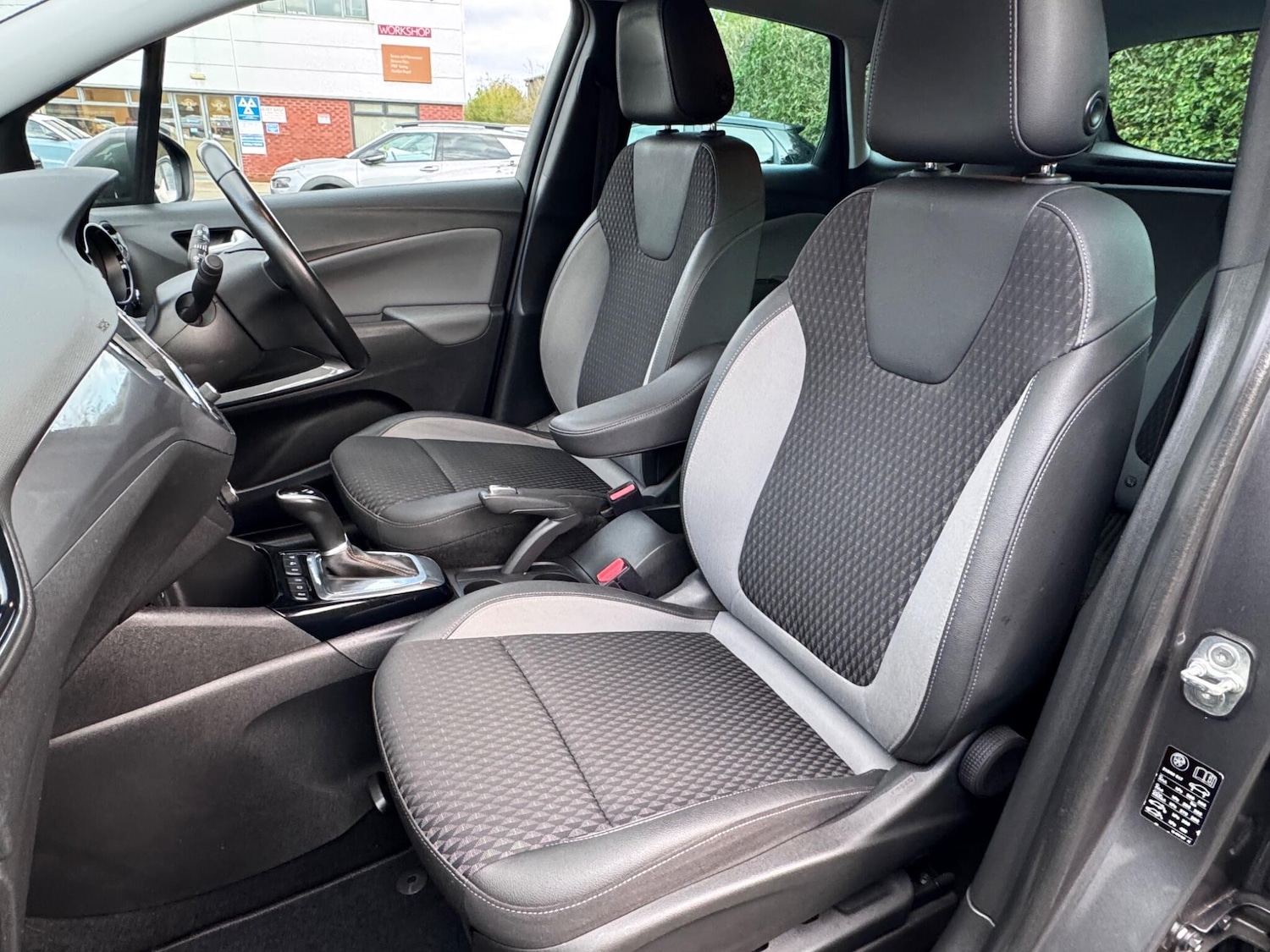 Used Vauxhall Crossland X 2020 for sale - 77314890: Photo 4