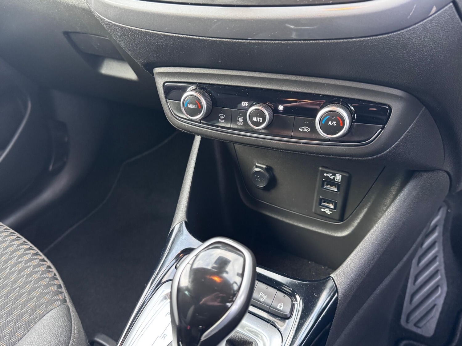 Used Vauxhall Crossland X 2020 for sale - 77314890: Photo 42