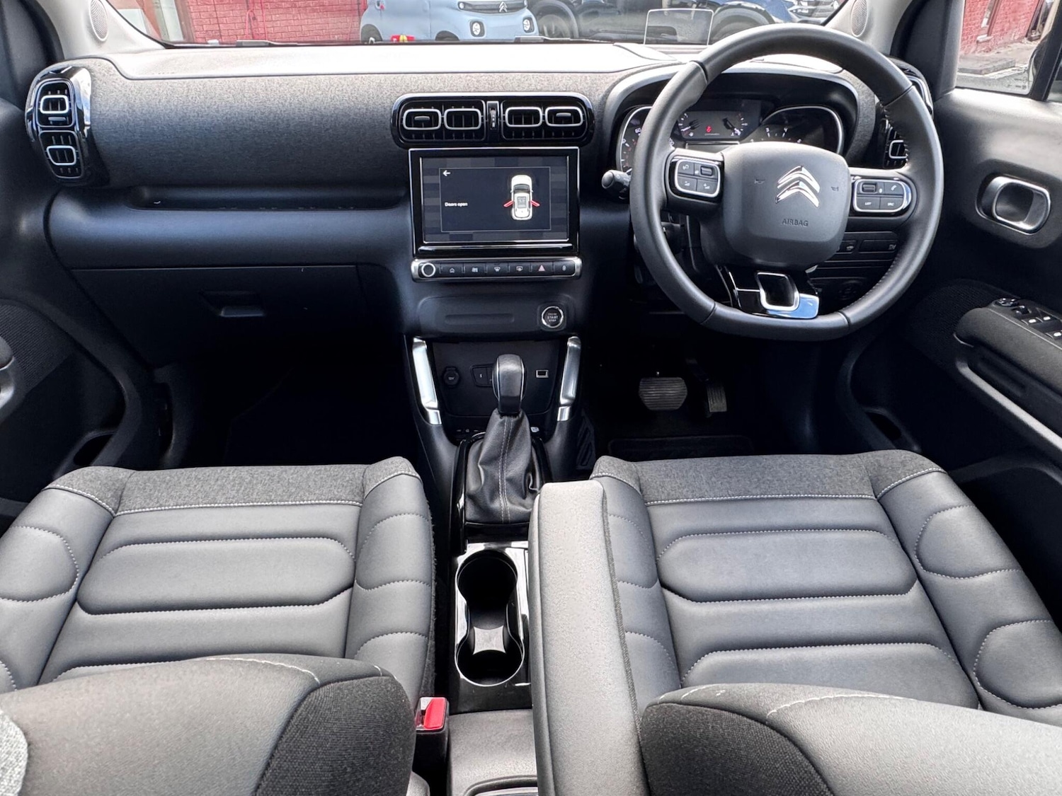 Used Citroen C3 Aircross 2024 for sale - 77131181: Photo 2