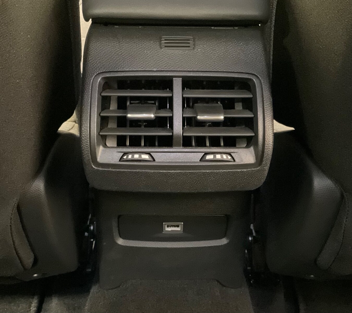 Used Citroen C4 2024 for sale - 76350756: Photo 45