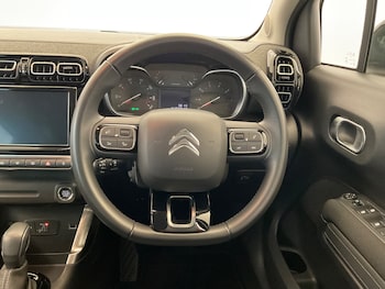 Used Citroen C3 Aircross 2022 for sale - 77640758: Photo