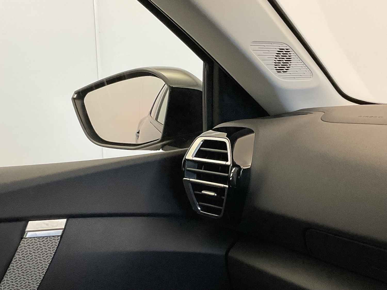 Used Citroen C4 2024 for sale - 76602804: Photo 31