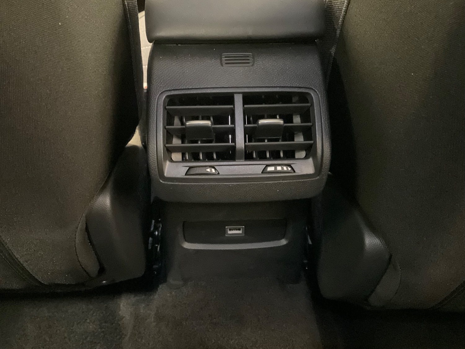 Used Citroen C4 2024 for sale - 76602804: Photo 45