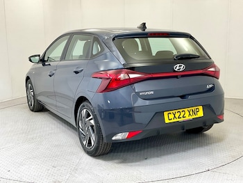 Used Hyundai i20 2022 for sale - 77397401: Photo