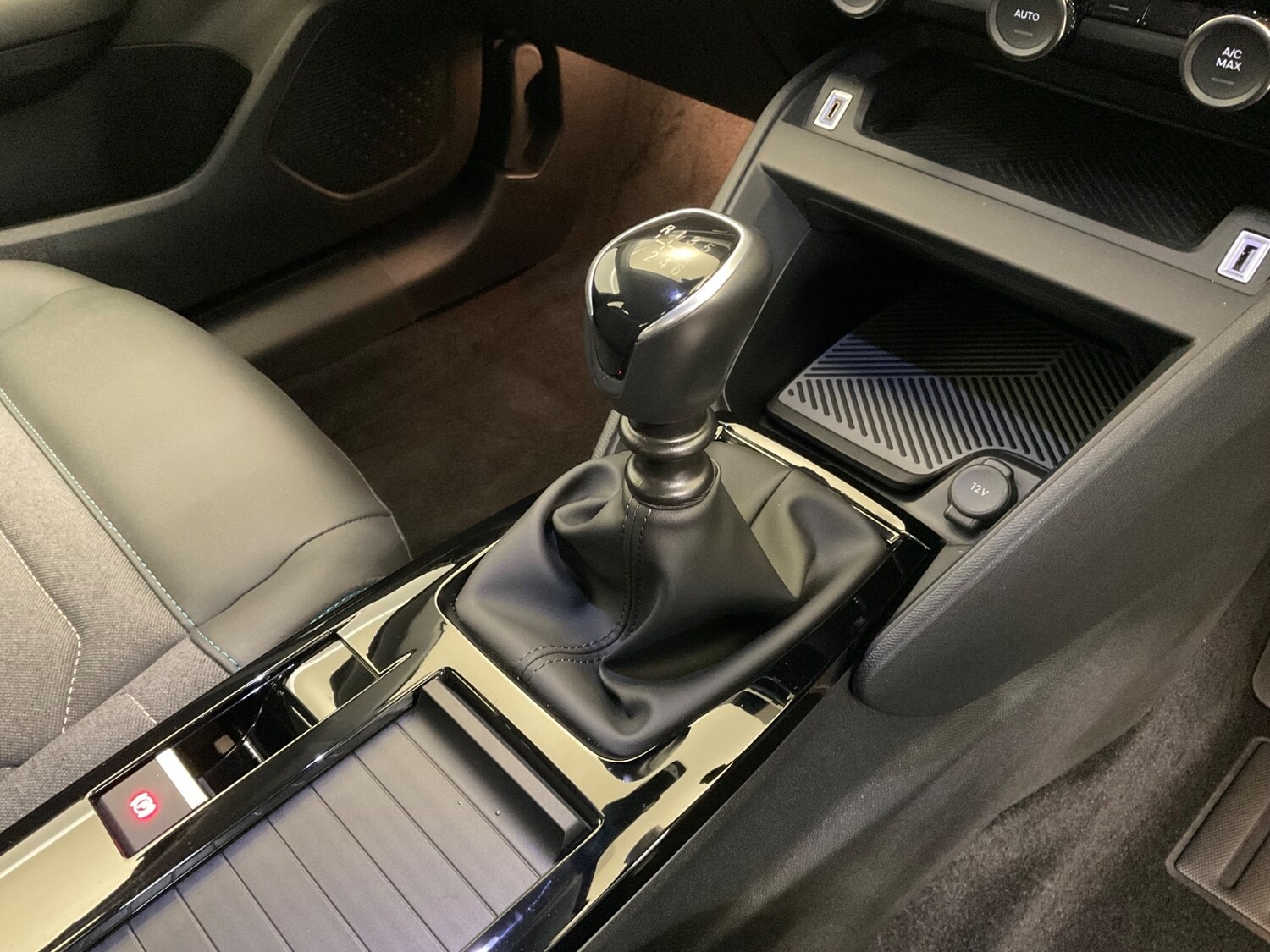 Used Citroen C4 2024 for sale - 76276307: Photo 11