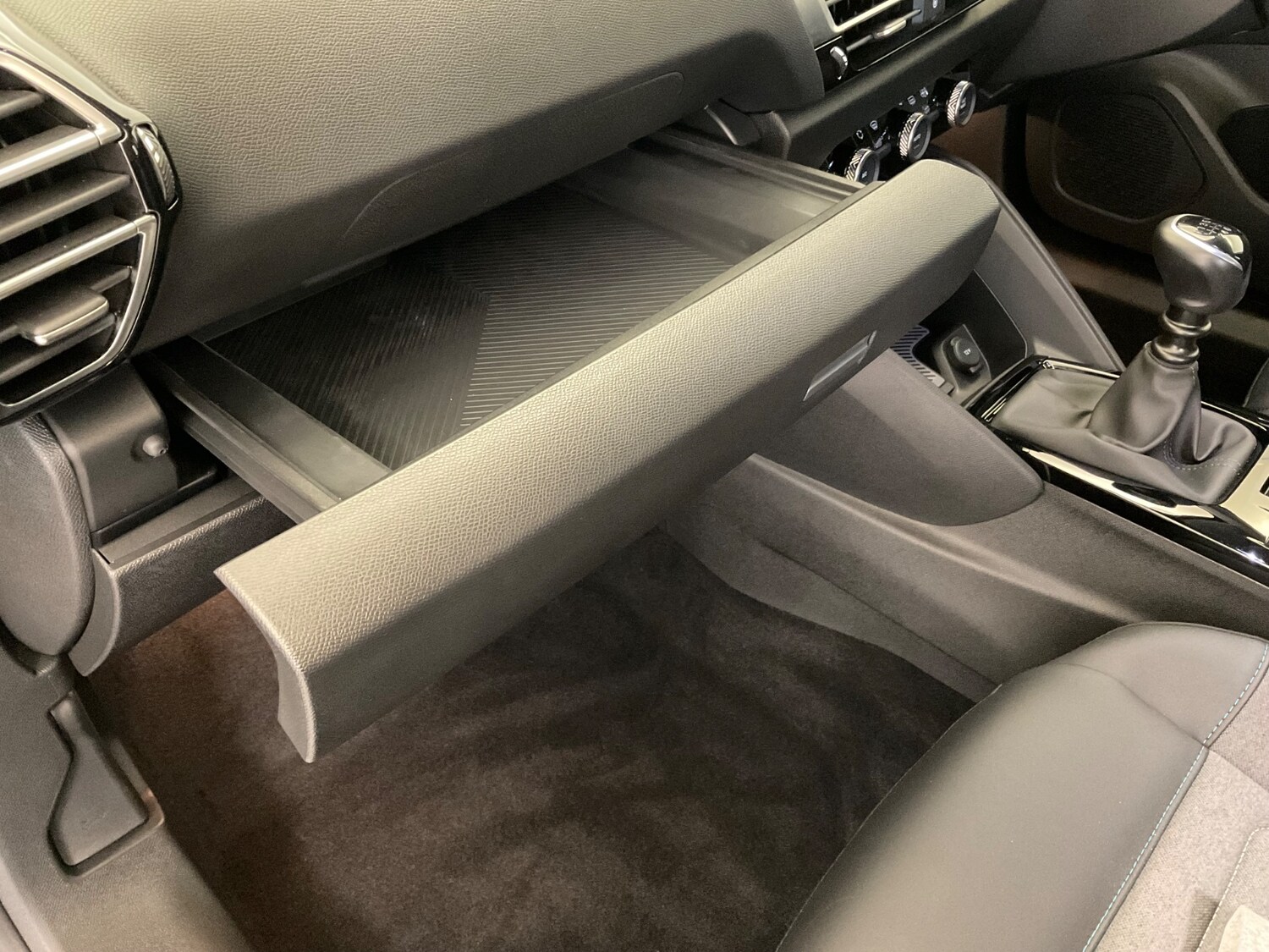 Used Citroen C4 2024 for sale - 76276307: Photo 35