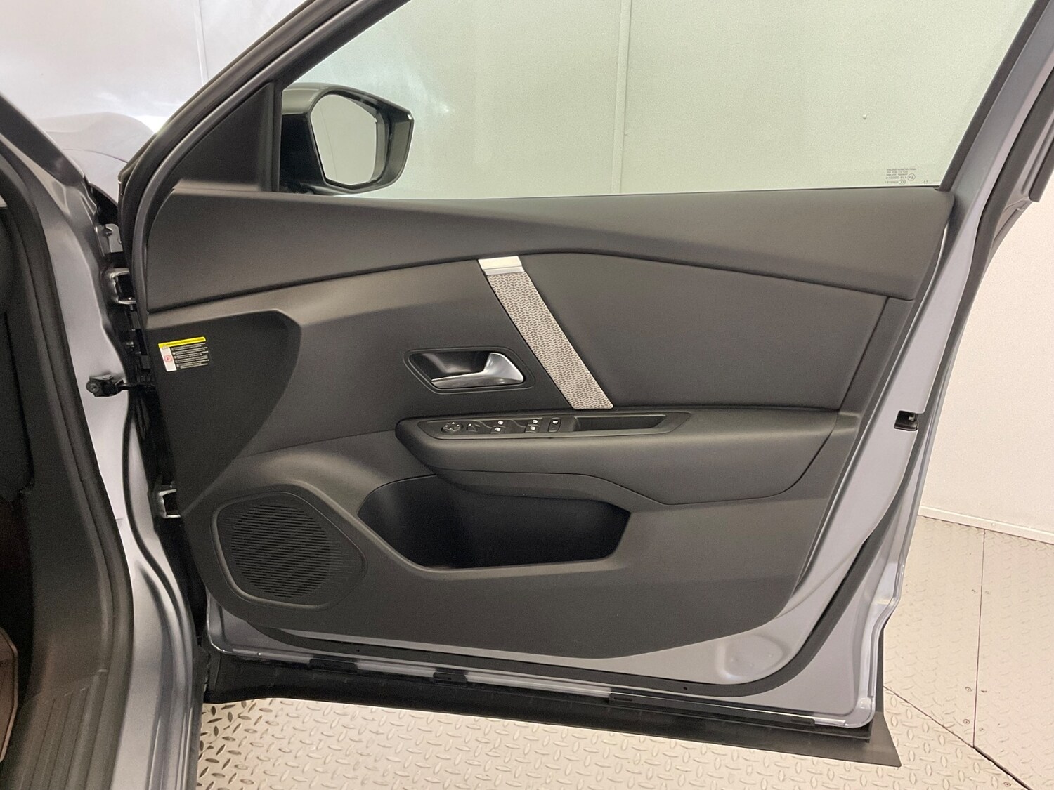 Used Citroen C4 2024 for sale - 76276307: Photo 44