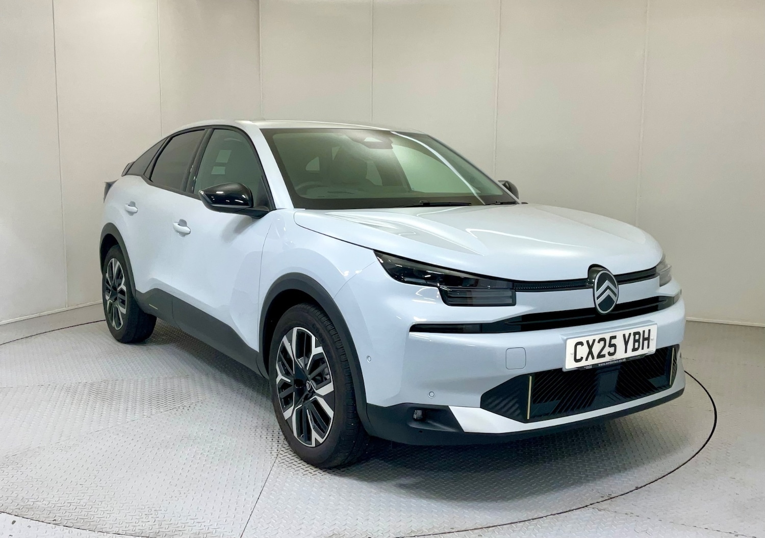 Used Citroen C4 2025 for sale - 76977631: Photo 1