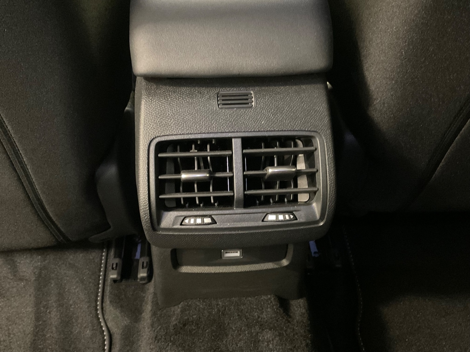 Used Citroen C4 2025 for sale - 76977631: Photo 32