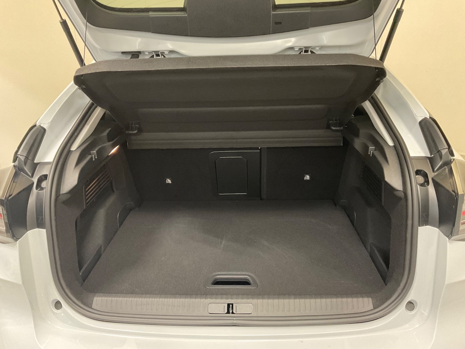 Used Citroen C4 2025 for sale - 76977631: Photo 43