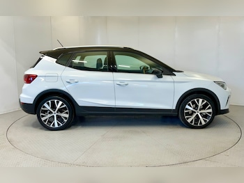 Used SEAT Arona 2023 for sale - 77186359: Photo