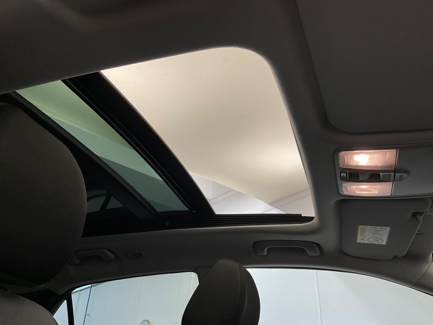 Used Hyundai i20 2019 for sale - 77095386: Photo 36