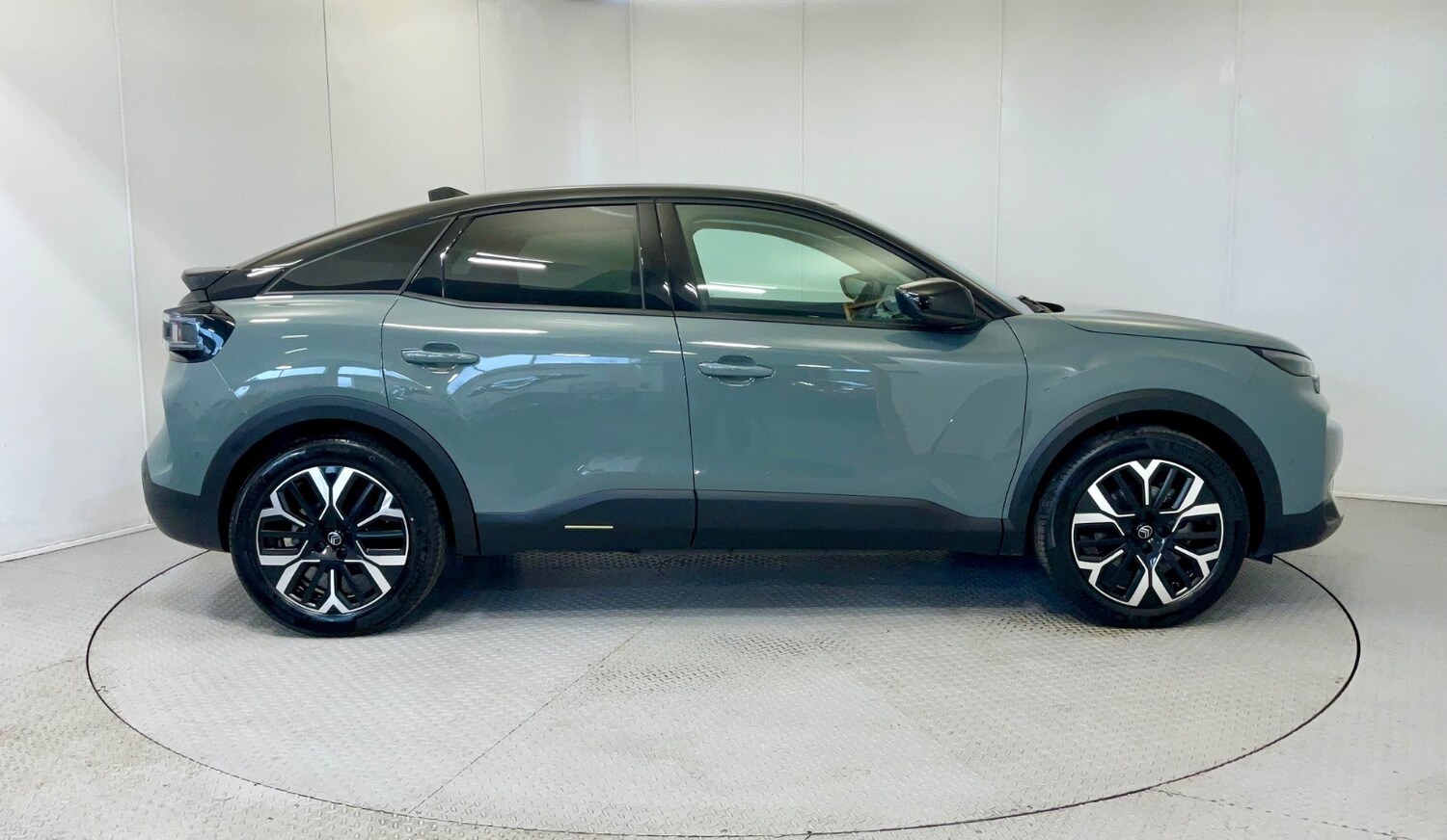 Used Citroen C4 2025 for sale - 76415300: Photo 4