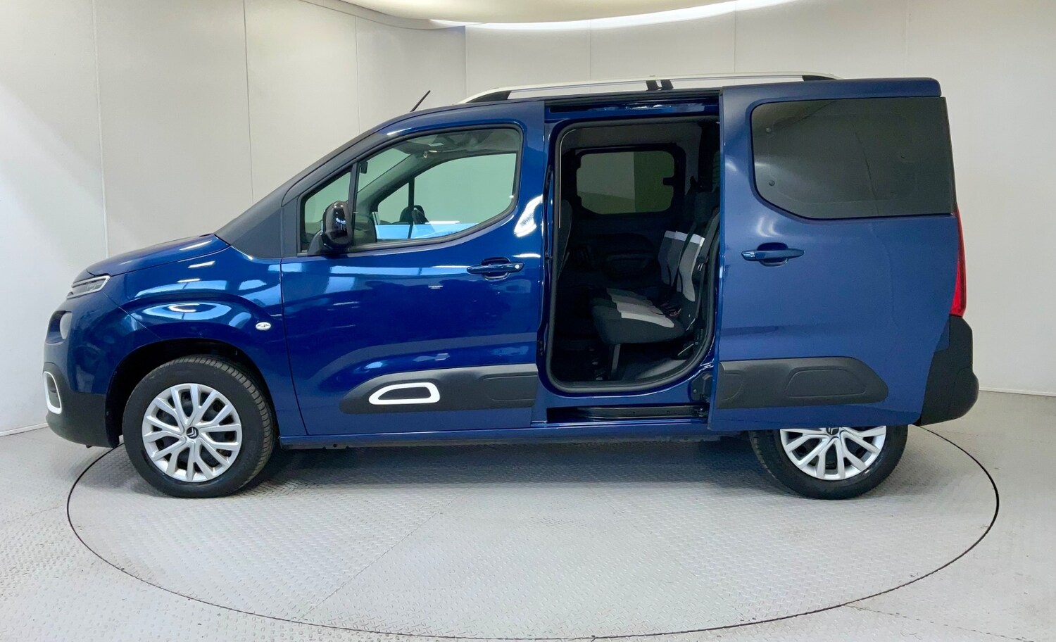 Used Citroen Berlingo 2023 for sale - 77013041: Photo 33