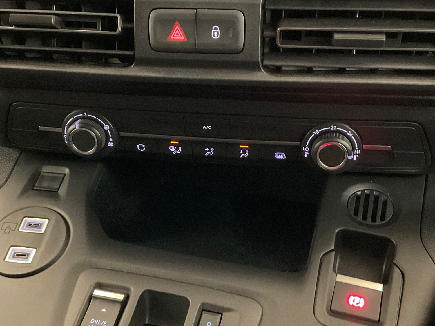 Used Citroen Berlingo 2024 for sale - 76704372: Photo 24