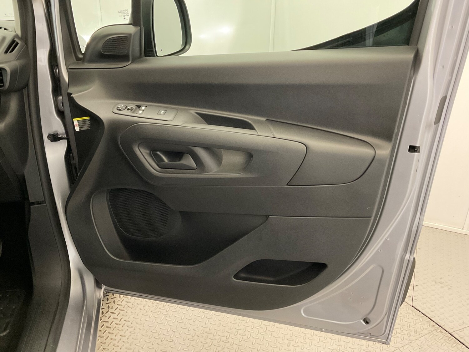 Used Citroen Berlingo 2024 for sale - 76704372: Photo 43