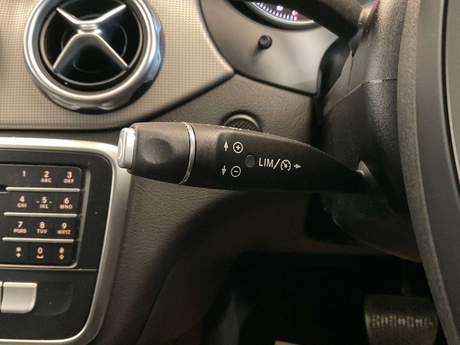 Used Mercedes-Benz GLA 2018 for sale - 77198117: Photo 16