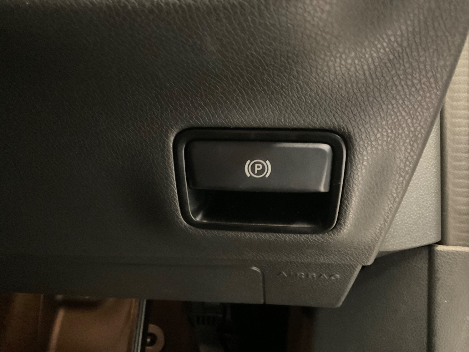 Used Mercedes-Benz GLA 2018 for sale - 77198117: Photo 33