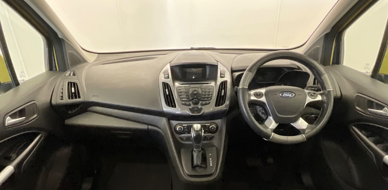 Used Ford Grand Tourneo Connect 2016 for sale - 77095265: Photo 16