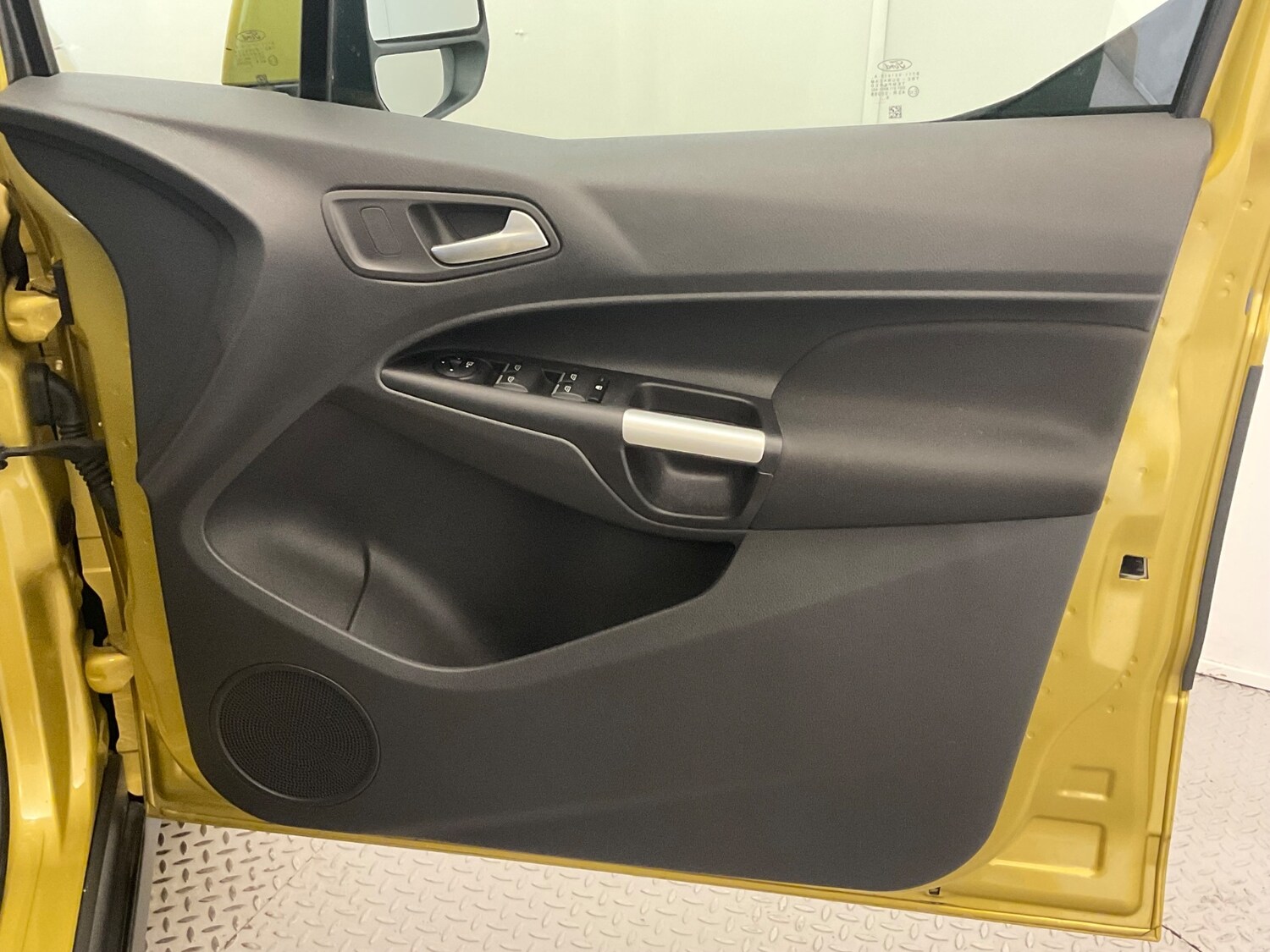 Used Ford Grand Tourneo Connect 2016 for sale - 77095265: Photo 48