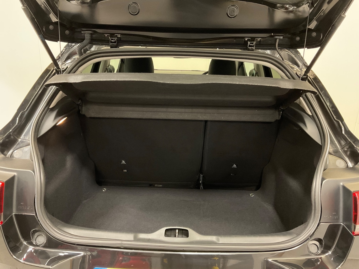 Used Citroen C4 Cactus 2020 for sale - 76647992: Photo 38