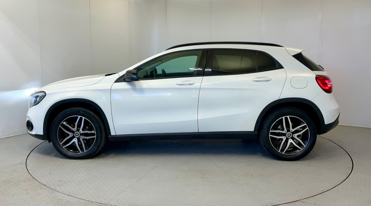 Used Mercedes-Benz GLA 2018 for sale - 76540025: Photo 20