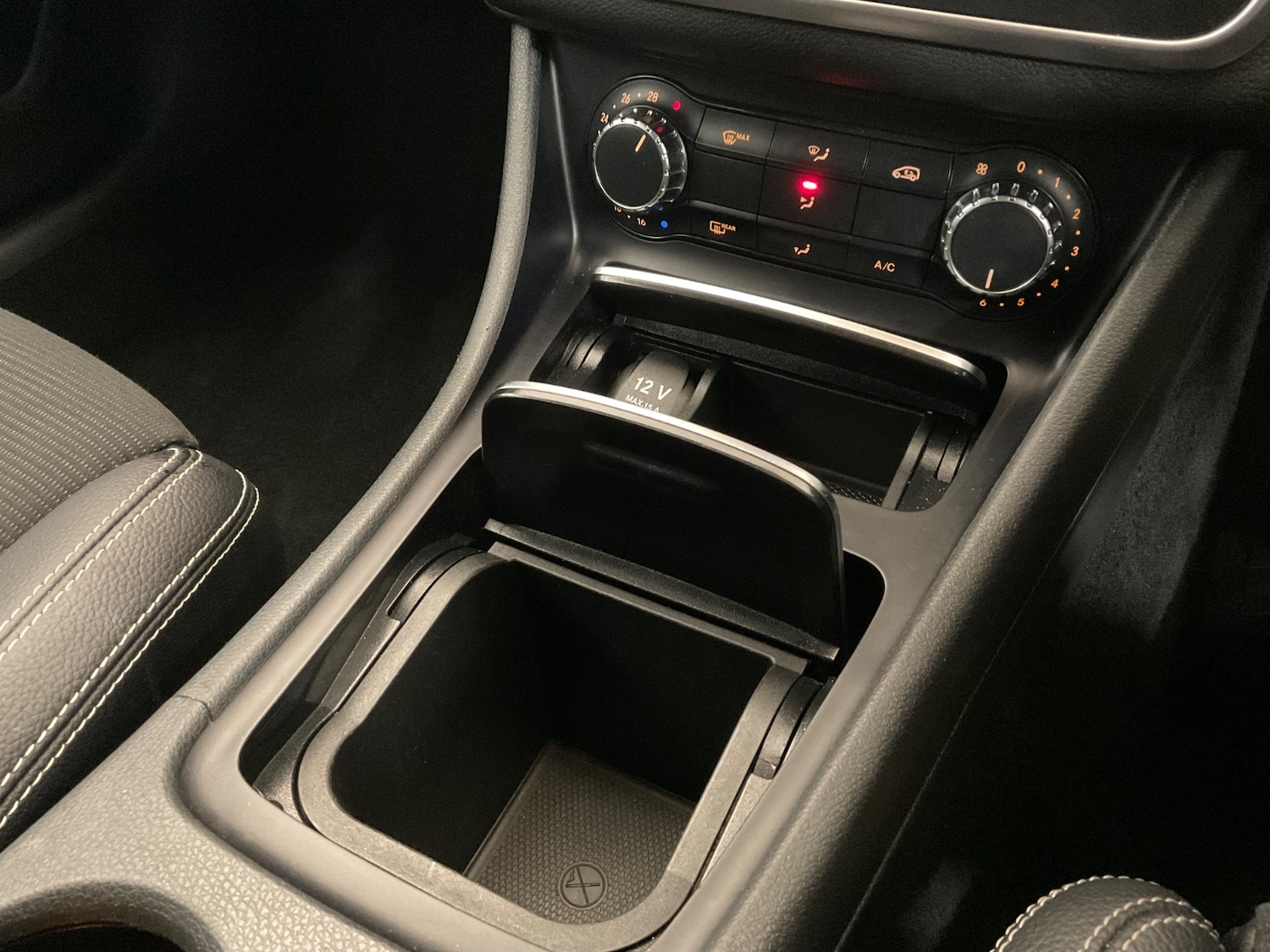 Used Mercedes-Benz GLA 2018 for sale - 76540025: Photo 30