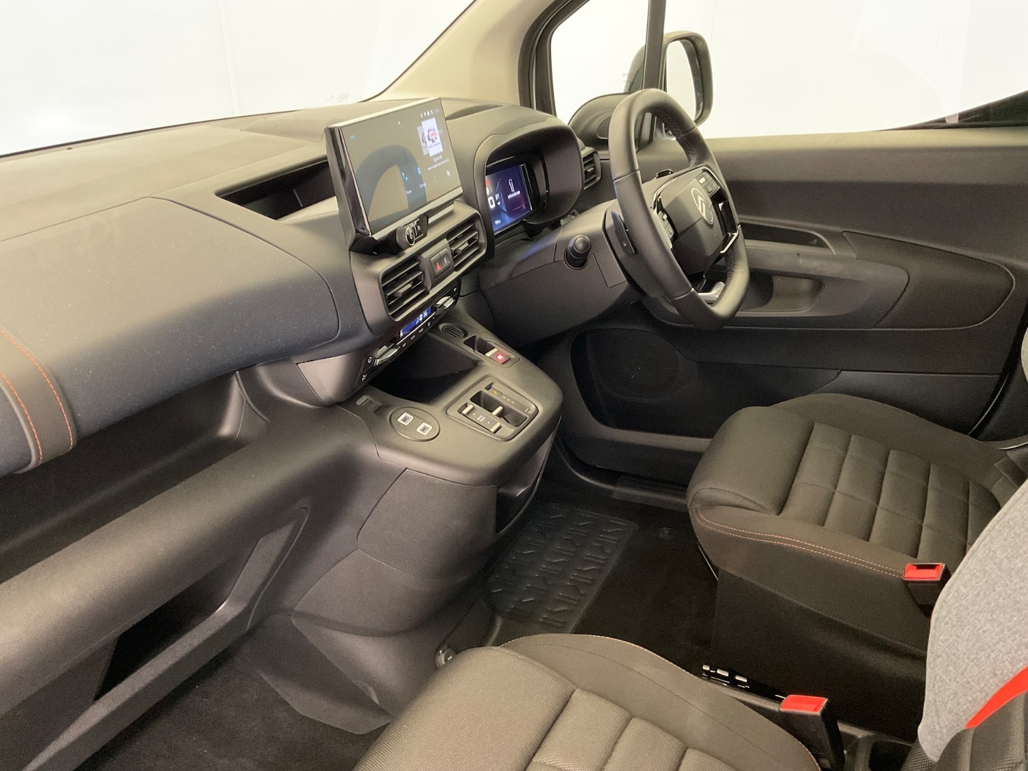 Used Citroen Berlingo 2025 for sale - 77526149: Photo 10