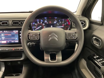 Used Citroen C3 2023 for sale - 76523595: Photo