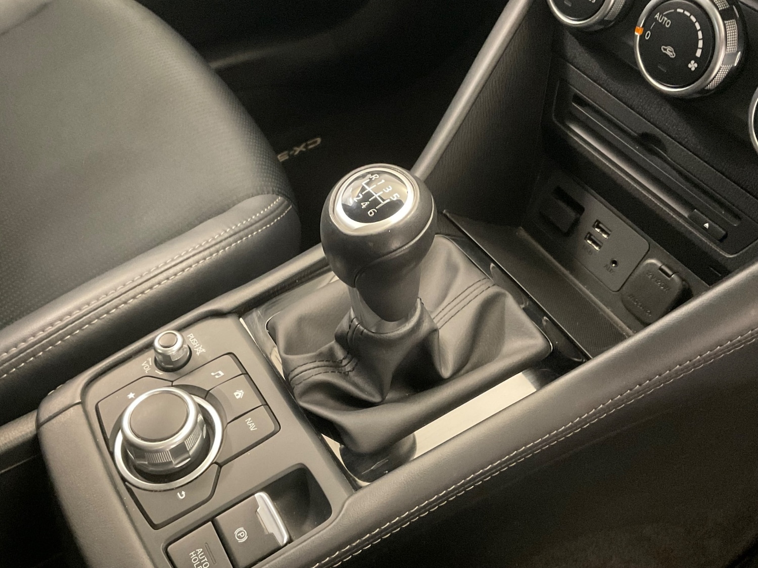 Used Mazda CX-3 2019 for sale - 76321894: Photo 11