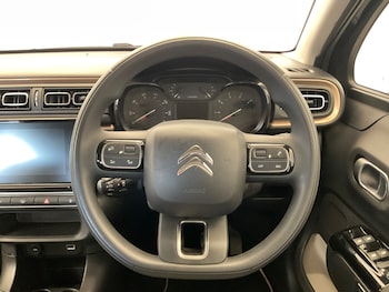 Used Citroen C3 2019 for sale - 76276547: Photo