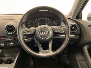 Used Audi A3 2017 for sale - 76276689: Photo