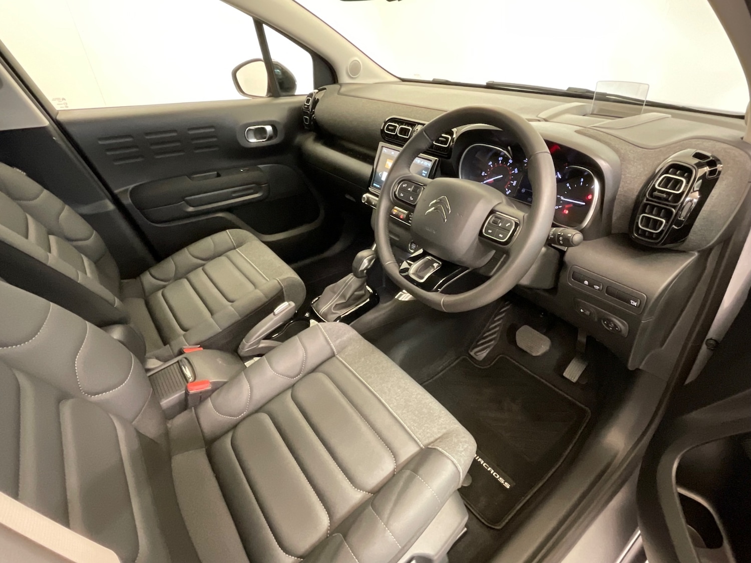 Used Citroen C3 Aircross 2024 for sale - 76888669: Photo 39