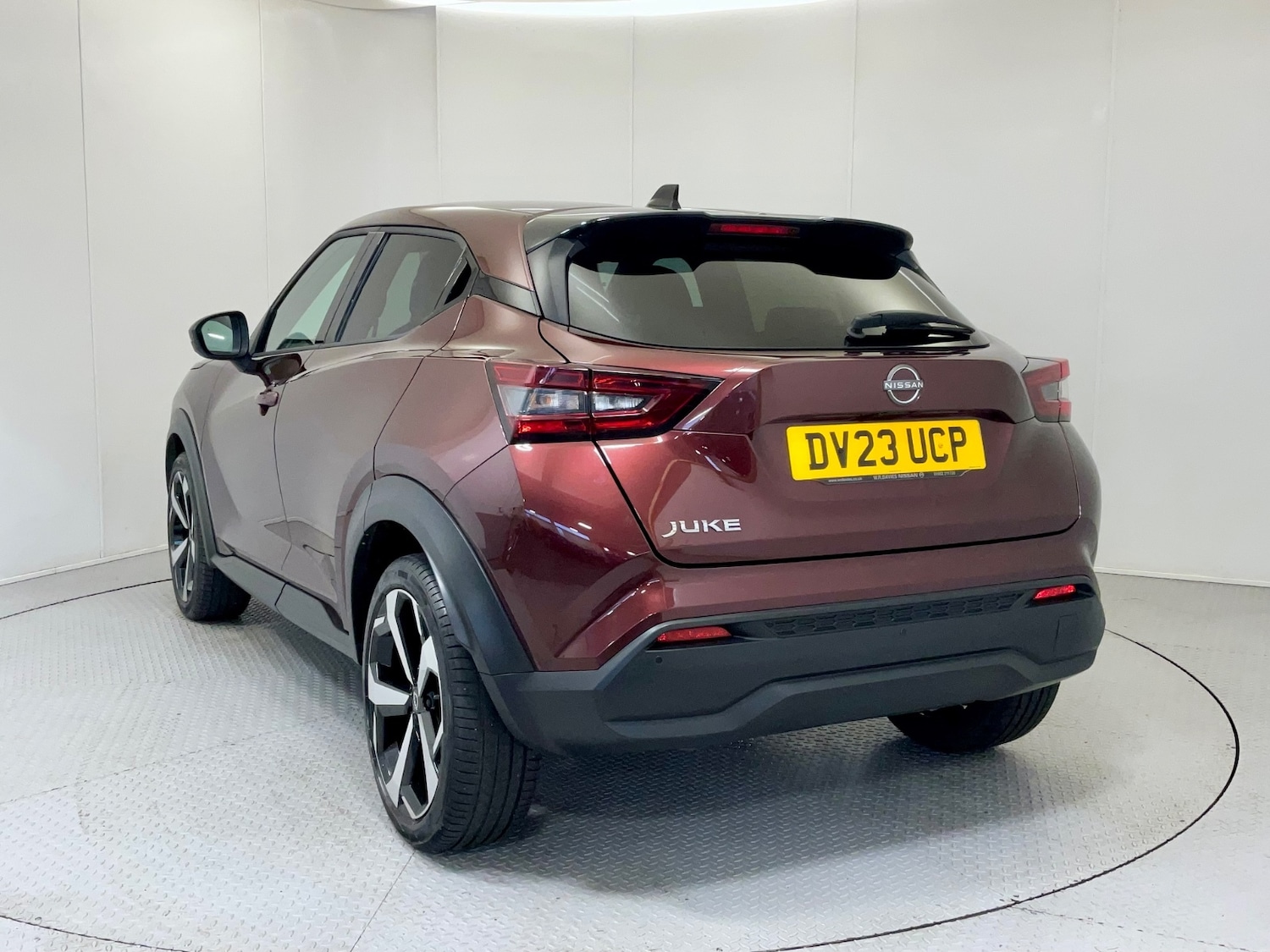 Used Nissan Juke 2023 for sale - 77035800: Photo 2