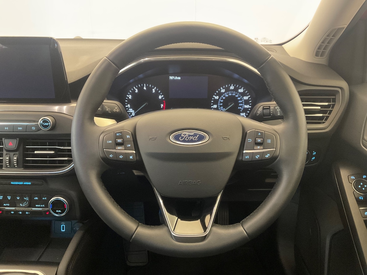 Used Ford Focus 2020 for sale - 76684206: Photo 3
