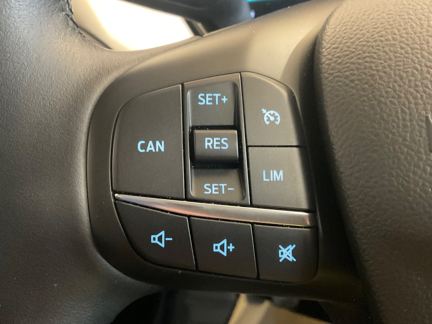 Used Ford Focus 2020 for sale - 76684206: Photo 33