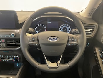 Used Ford Focus 2020 for sale - 76684206: Photo