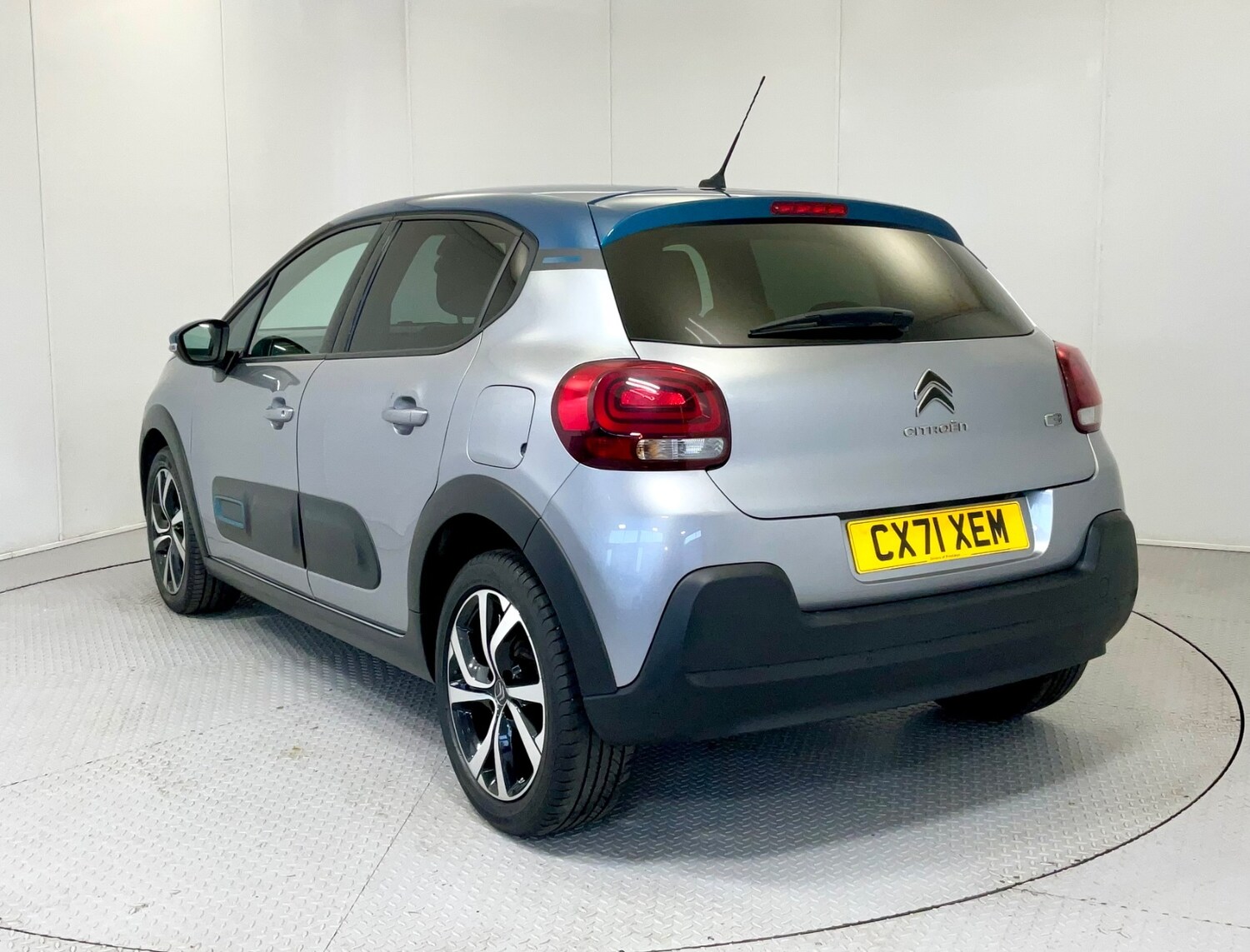 Used Citroen C3 2021 for sale - 76276727: Photo 2