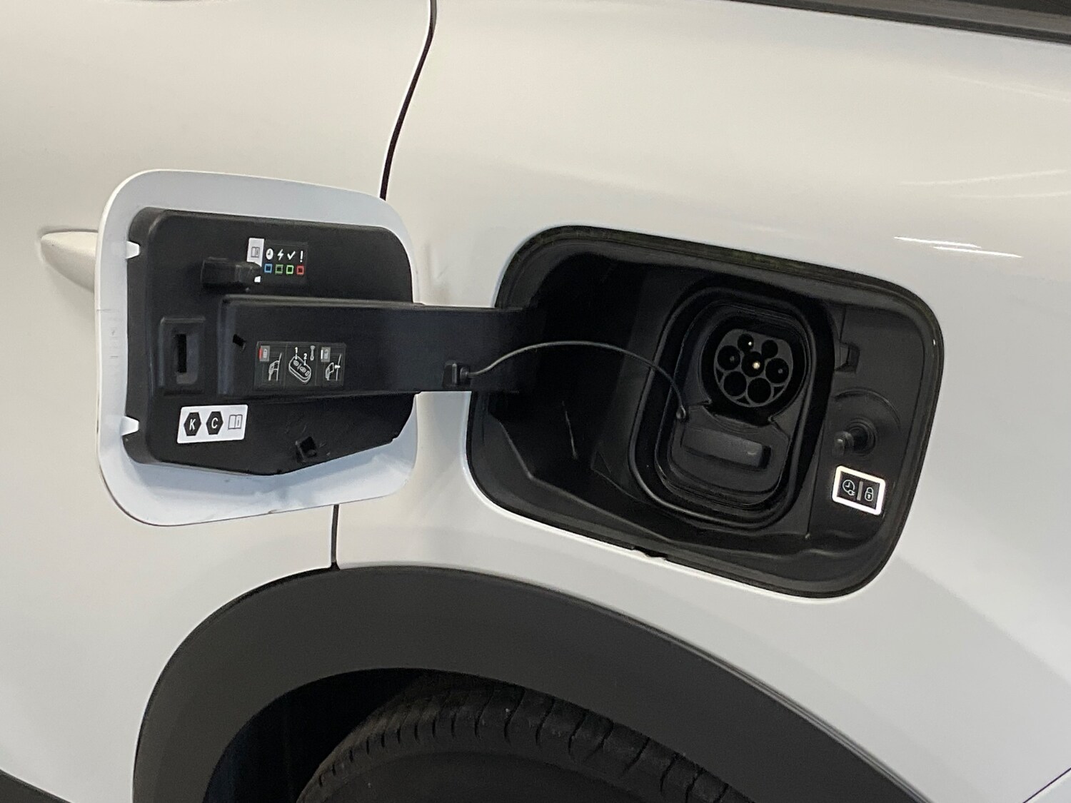 Used Citroen C4 2022 for sale - 76494053: Photo 46